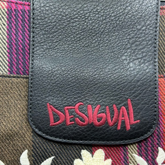 NWT Desigual Rotterdam Tartan Bag Convertible Tote/Shoulder Bag - Picture 3 of 10